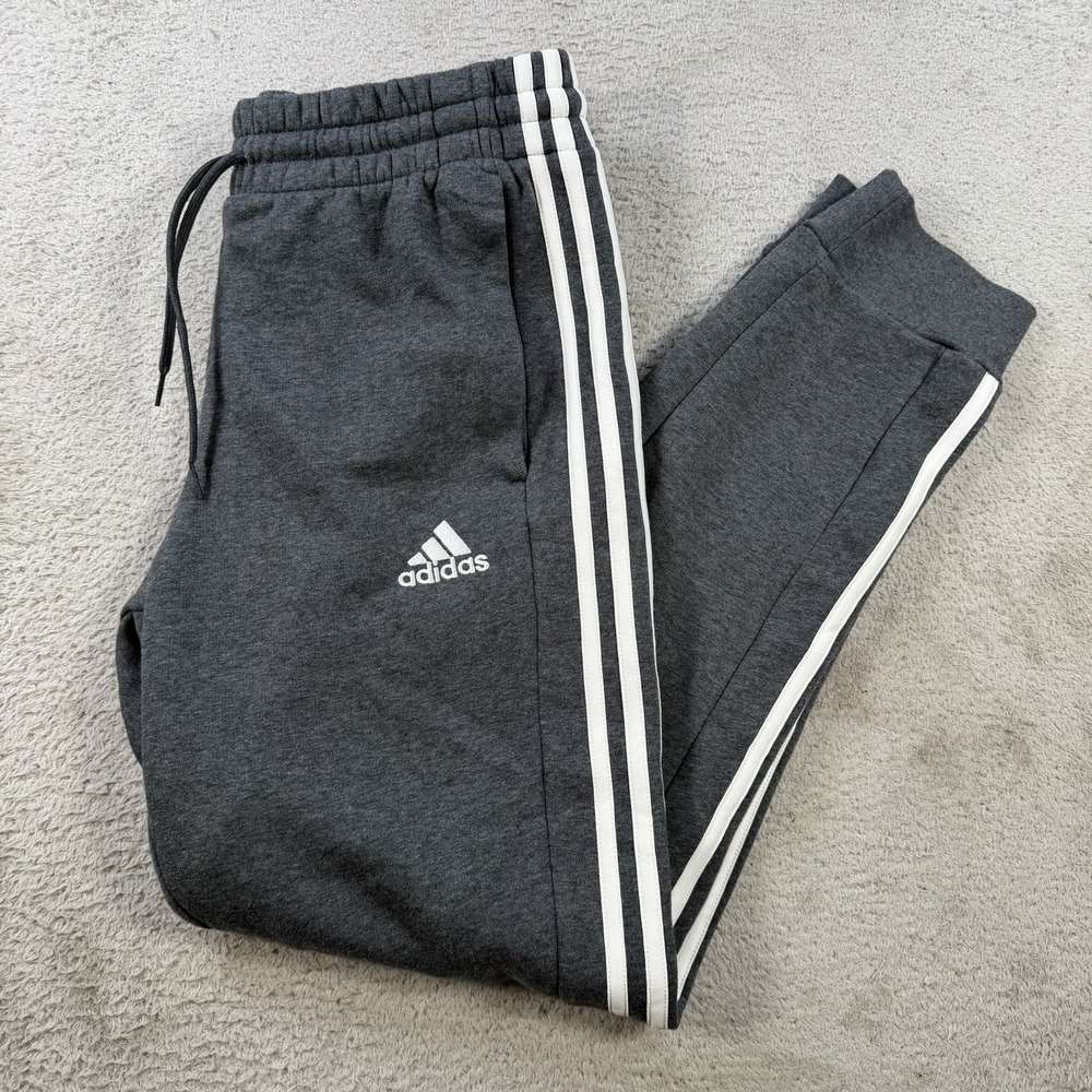 Adidas Sweatpants Mens Medium Grey Fleece Drawstring Pocket Joggers Gym 3 Stripe